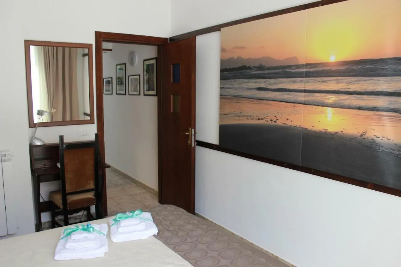 Guest House Zio Michele - Cinisi 0*,  Italy